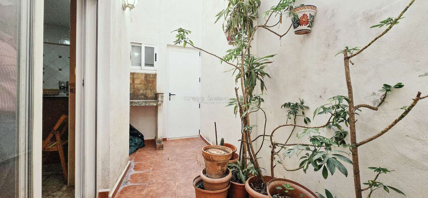 4 bedroom Townhouse for sale in Villalonga - € 169,000 (Ref: 9228140)