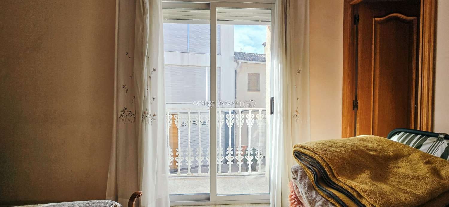 4 bedroom Townhouse for sale in Villalonga - € 169,000 (Ref: 9228140)