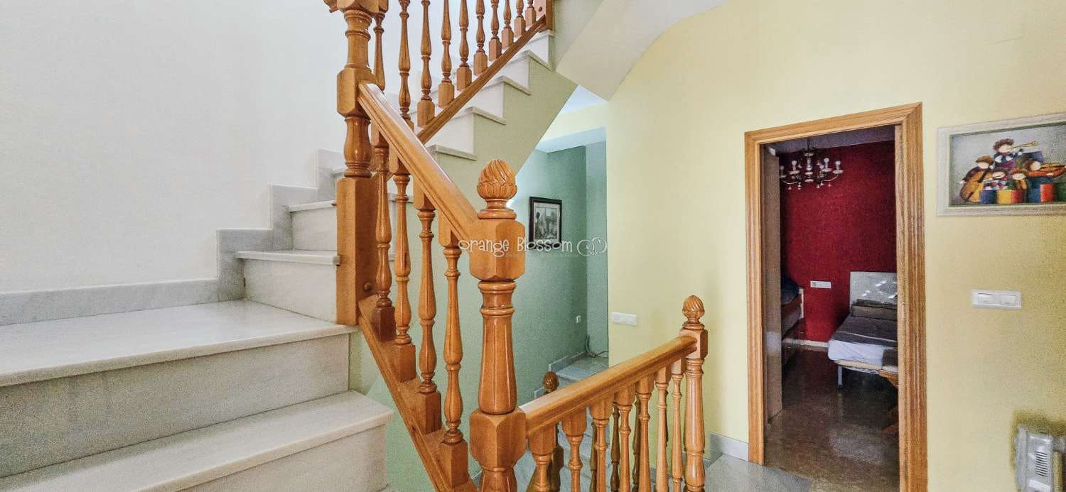 4 bedroom Townhouse for sale in Villalonga - € 169,000 (Ref: 9228140)