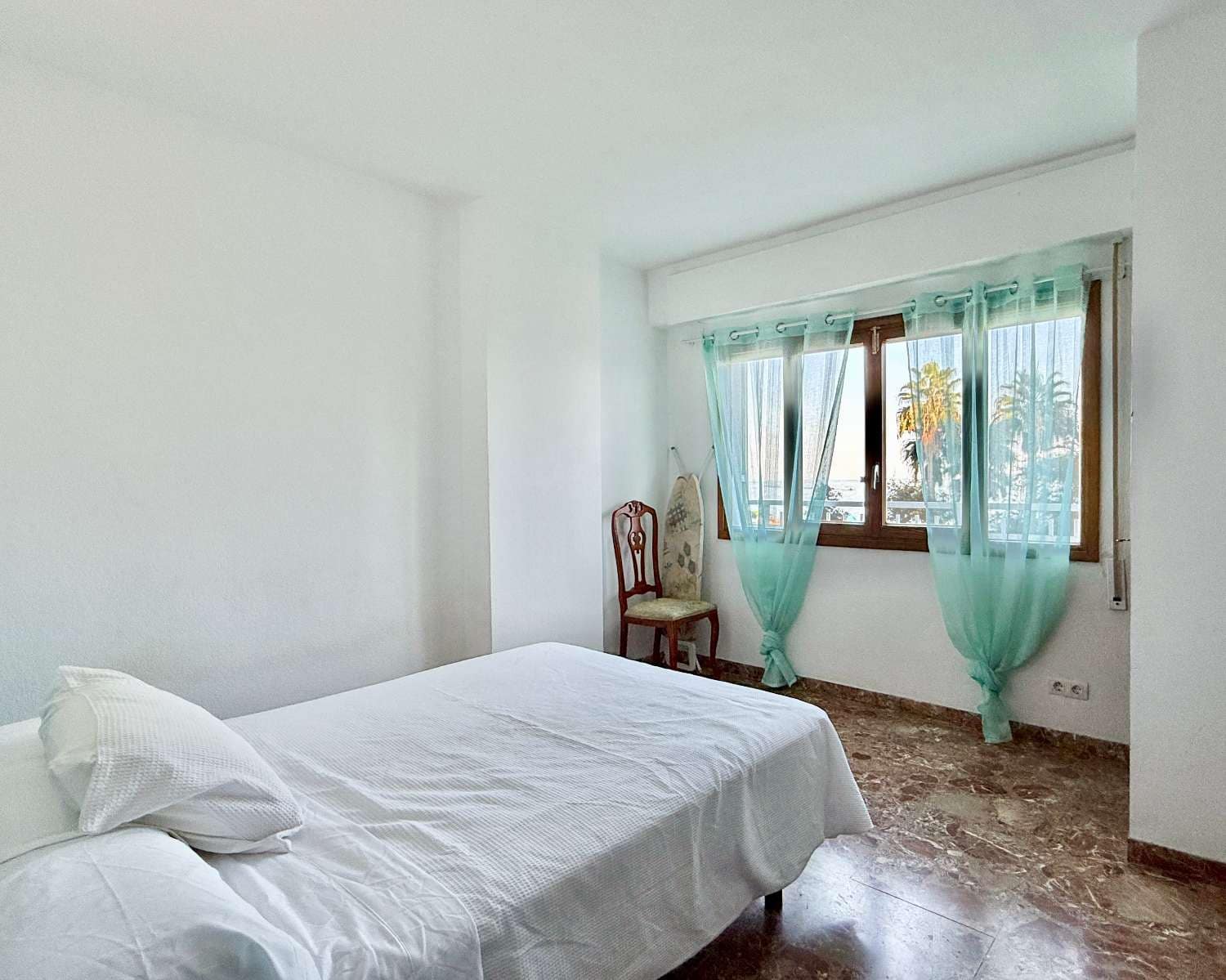 4 makuuhuone Huoneisto myytävänä paikassa Fuengirola mukana 
autotalli - 600 000 € (Ref: 9284865)