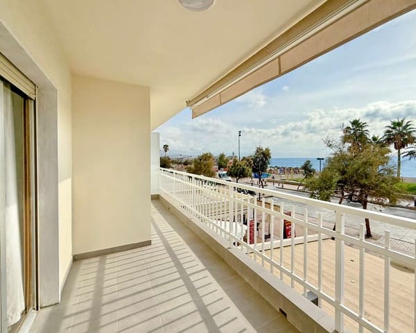 4 chambre Appartement à vendre à Zona Puerto Deportivo, Fuengirola avec garage - 600 000 € (Ref: 9284865)