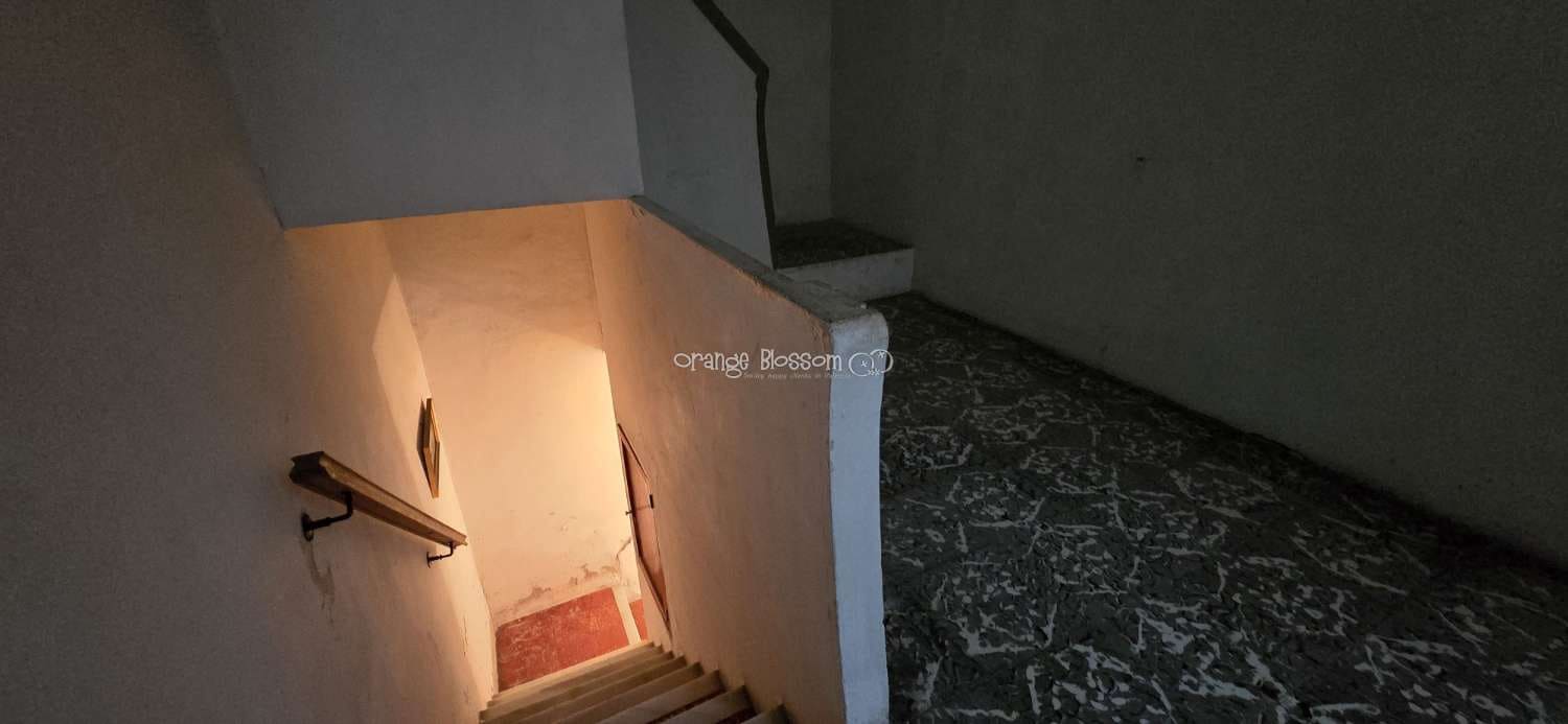 Casa de 4 habitaciones en Oliva en venta - 129.950 € (Ref: 9304865)