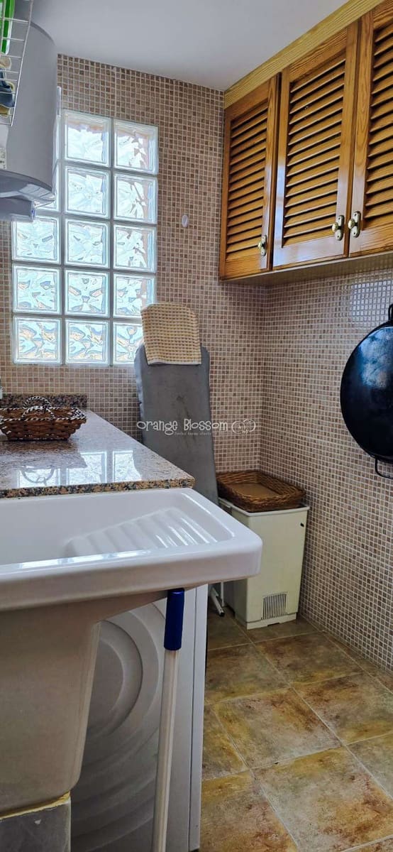 Chalet de 6 habitaciones en La Font d'En Carròs en venta con piscina - 389.950 € (Ref: 9366914)