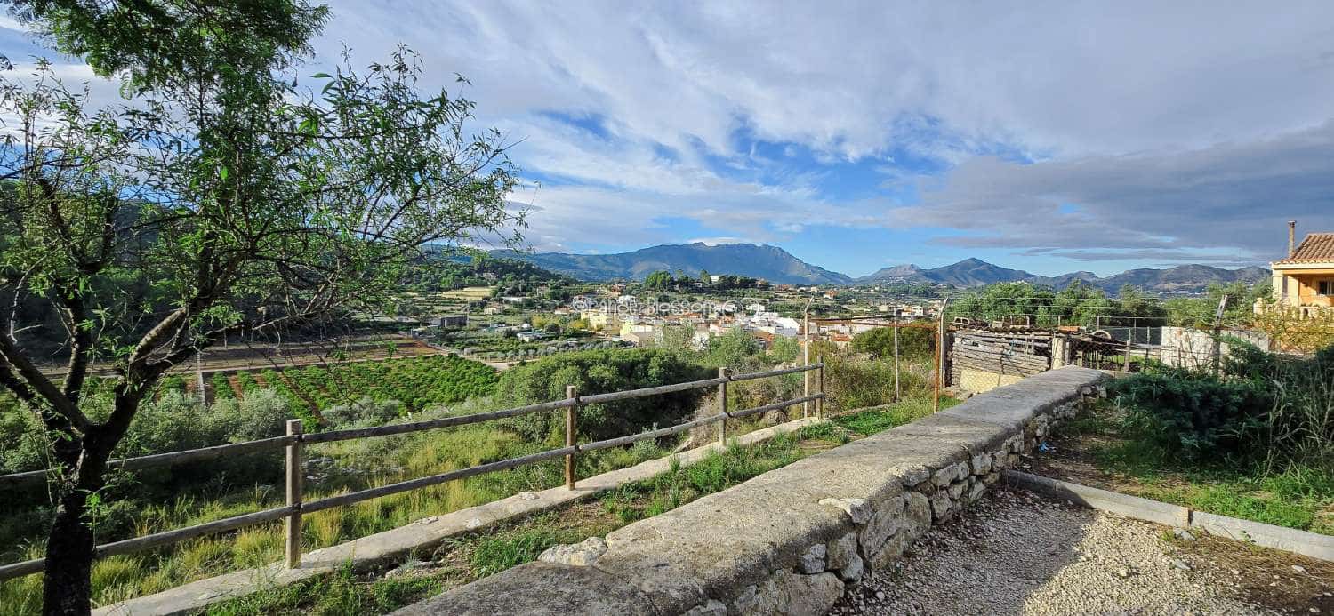 Chalet de 6 habitaciones en La Font d'En Carròs en venta con piscina - 389.950 € (Ref: 9366914)