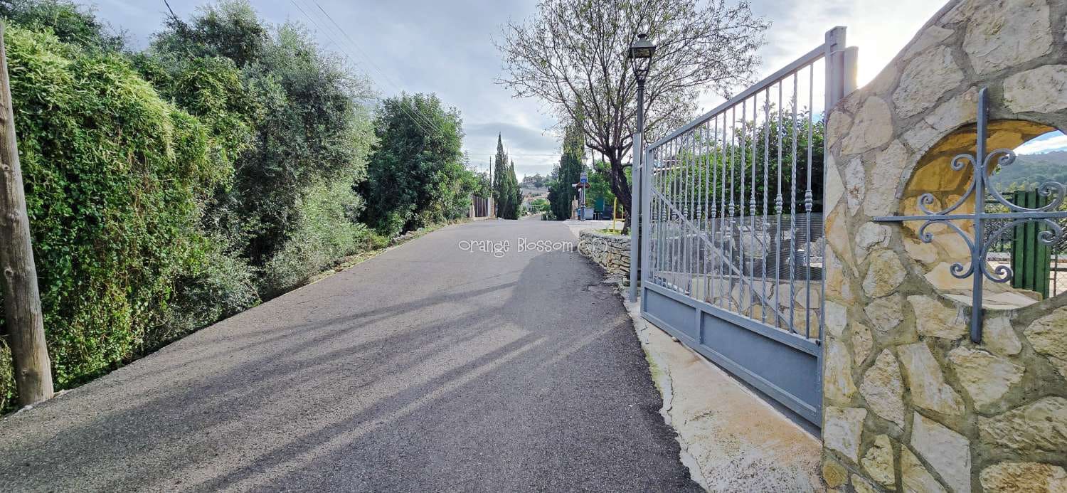 Chalet de 6 habitaciones en La Font d'En Carròs en venta con piscina - 389.950 € (Ref: 9366914)