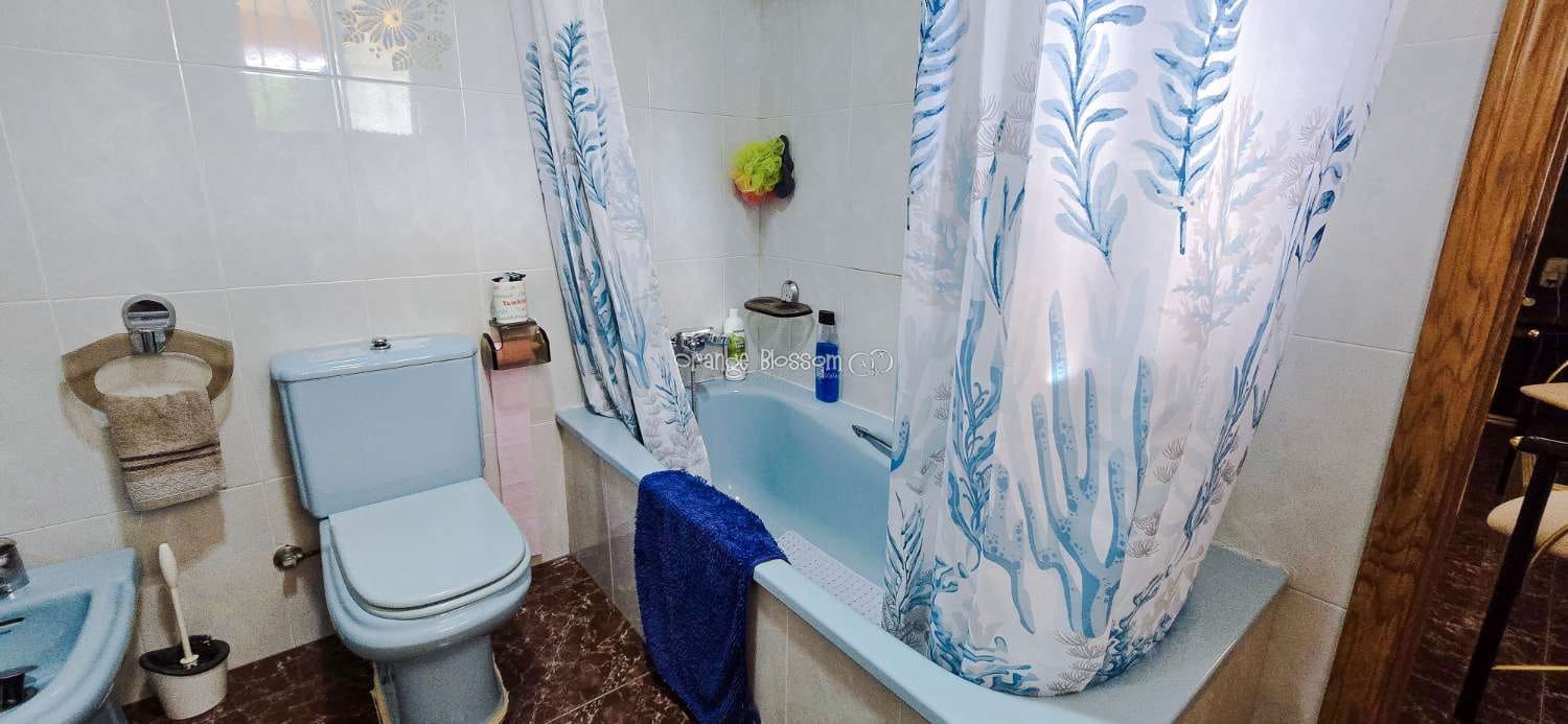 Chalet de 6 habitaciones en La Font d'En Carròs en venta con piscina - 389.950 € (Ref: 9366914)