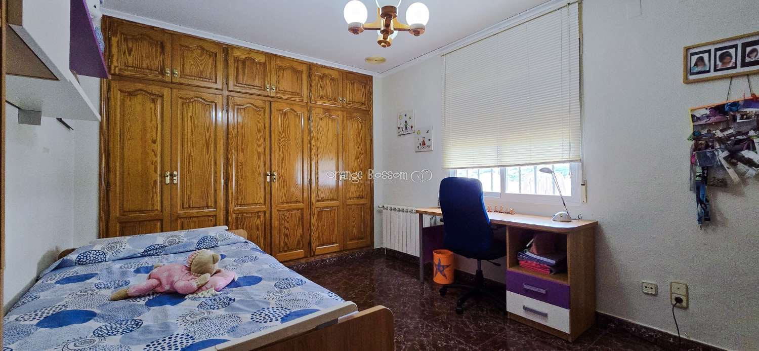 Chalet de 6 habitaciones en La Font d'En Carròs en venta con piscina - 389.950 € (Ref: 9366914)