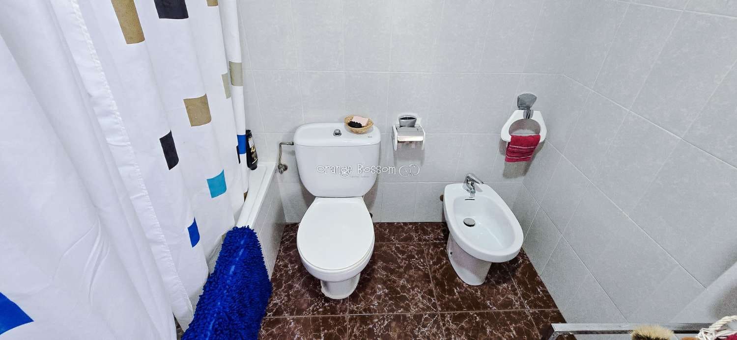 Chalet de 6 habitaciones en La Font d'En Carròs en venta con piscina - 389.950 € (Ref: 9366914)