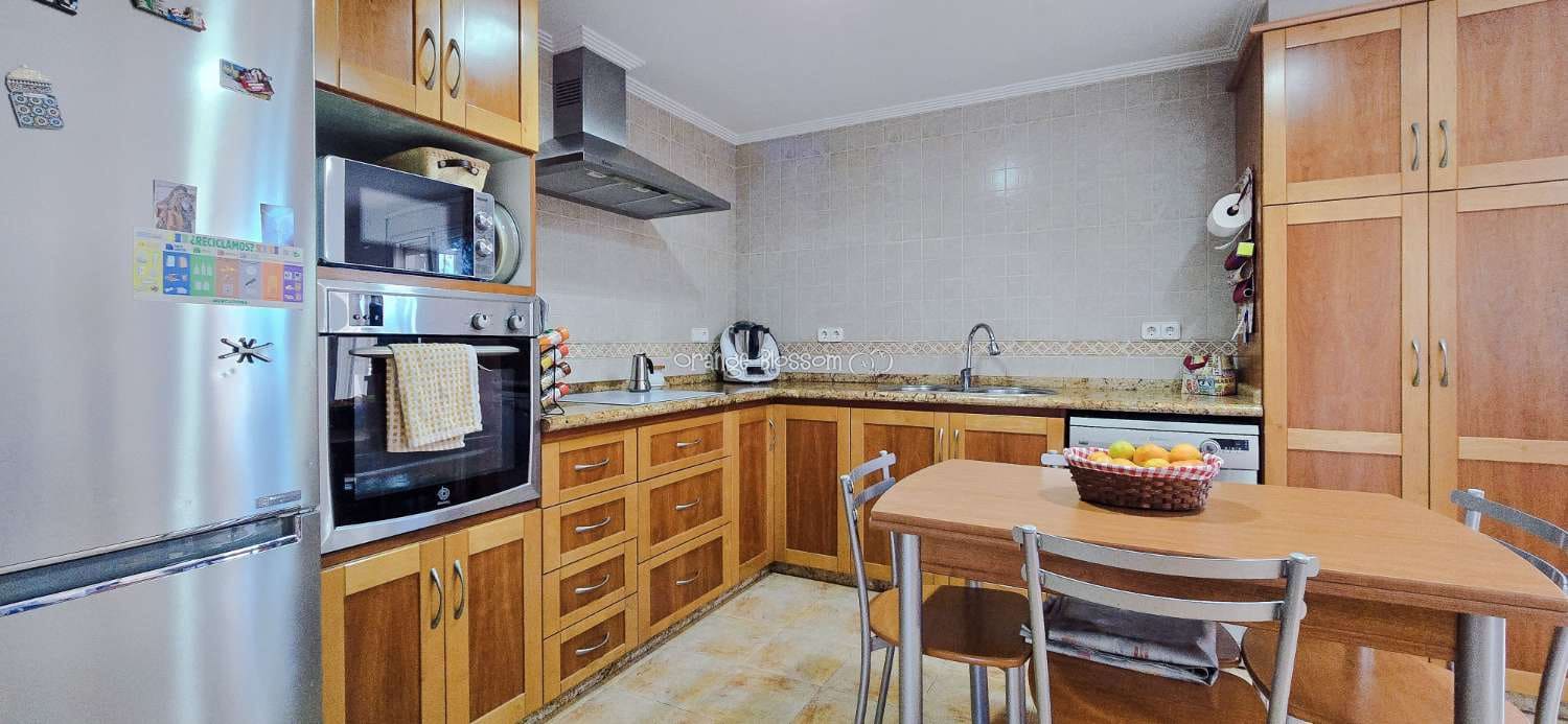 Chalet de 6 habitaciones en La Font d'En Carròs en venta con piscina - 389.950 € (Ref: 9366914)