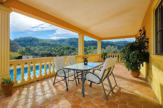 Chalet de 6 habitaciones en La Font d'En Carròs en venta con piscina - 389.950 € (Ref: 9366914)