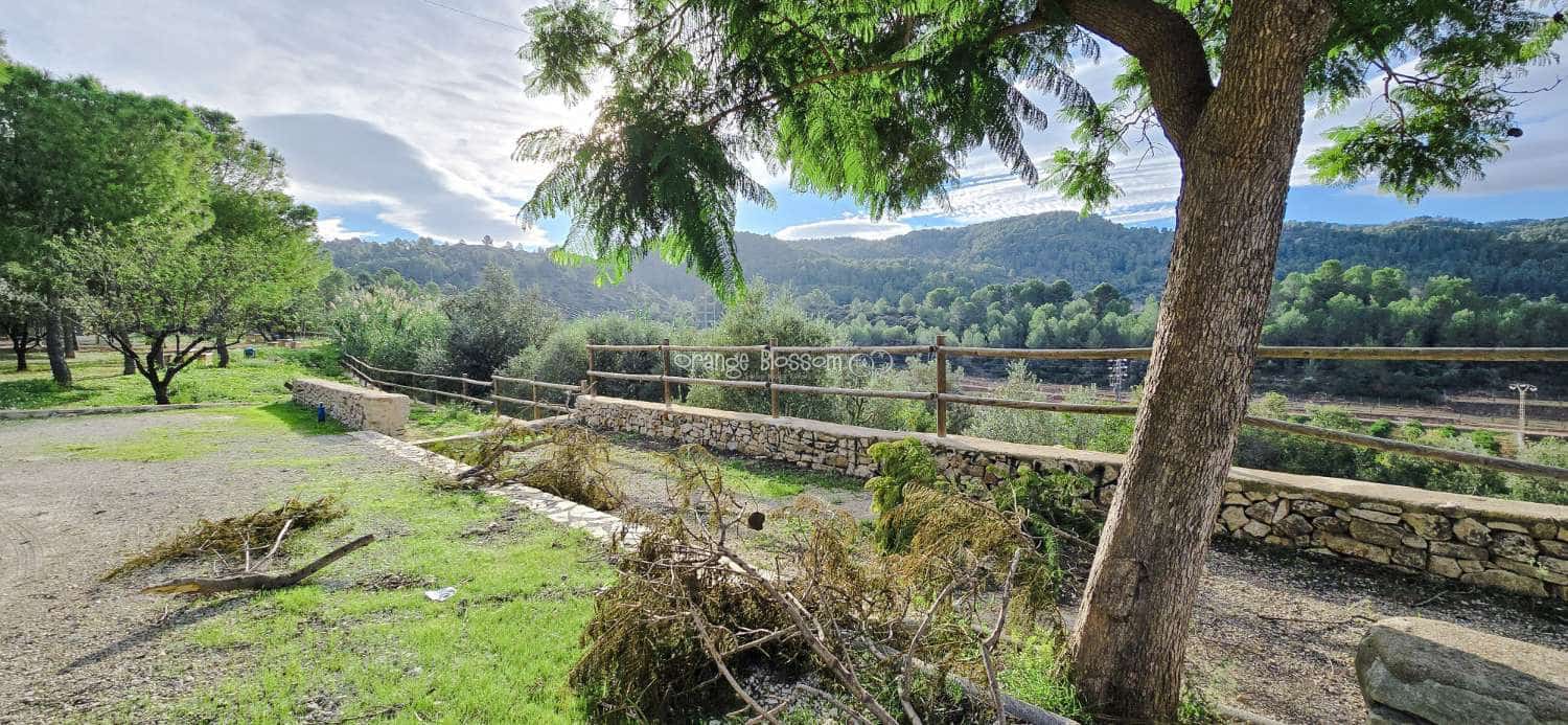 Chalet de 6 habitaciones en La Font d'En Carròs en venta con piscina - 389.950 € (Ref: 9366914)