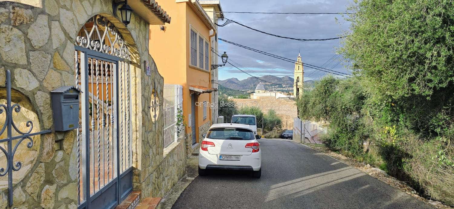 Chalet de 6 habitaciones en La Font d'En Carròs en venta con piscina - 389.950 € (Ref: 9366914)