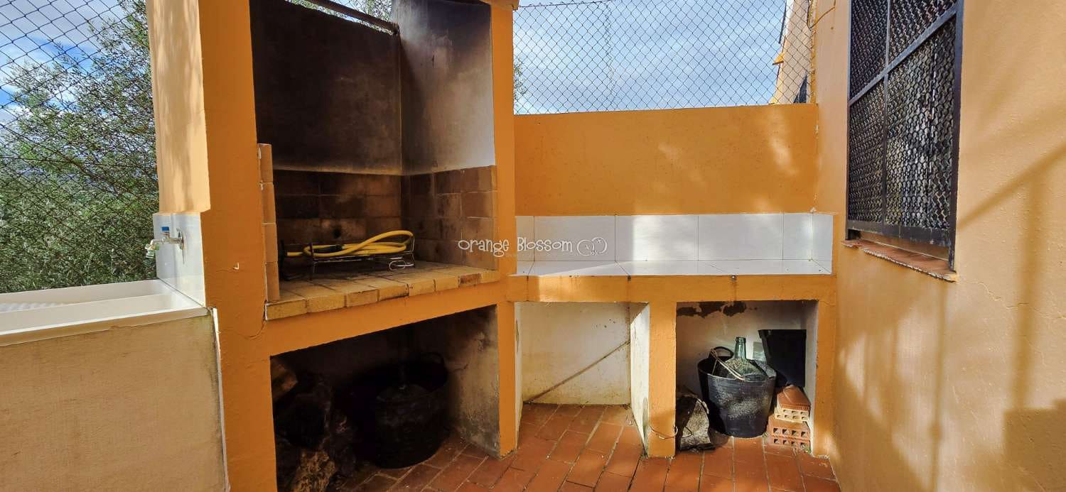 Chalet de 6 habitaciones en La Font d'En Carròs en venta con piscina - 389.950 € (Ref: 9366914)