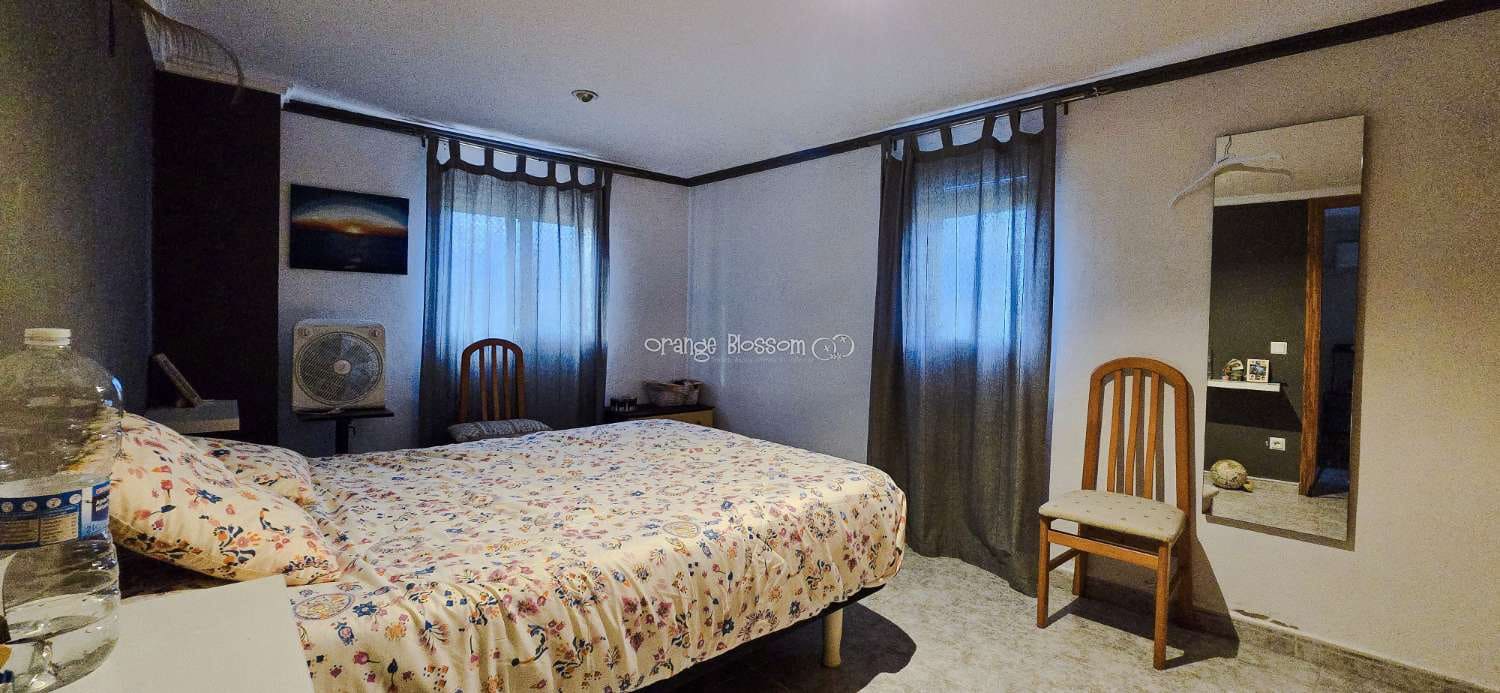 Chalet de 6 habitaciones en La Font d'En Carròs en venta con piscina - 389.950 € (Ref: 9366914)