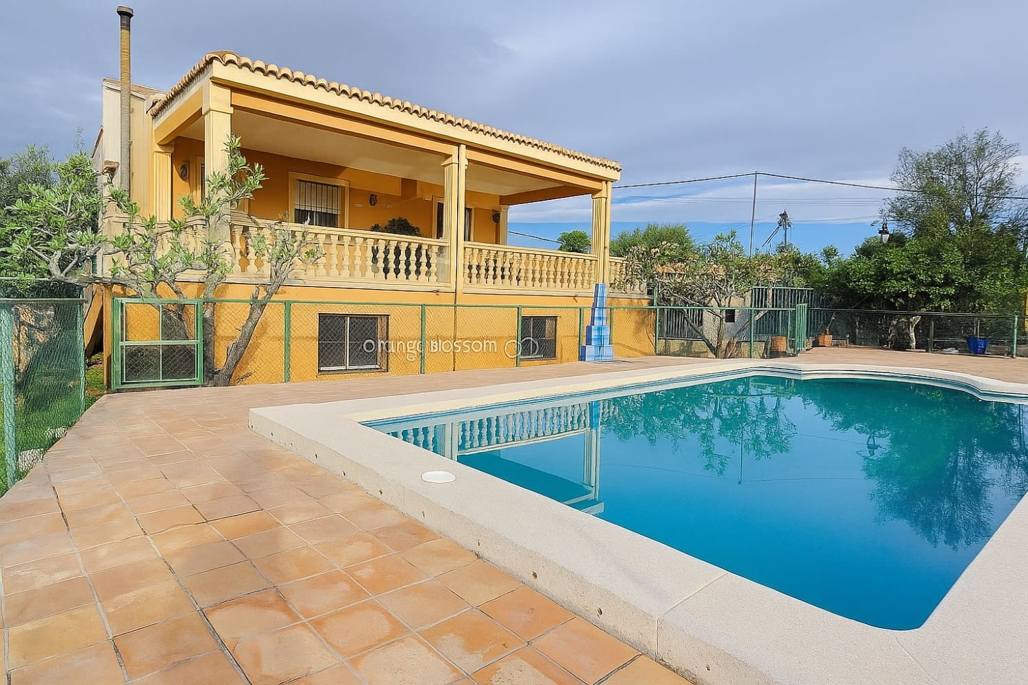 Chalet de 6 habitaciones en La Font d'En Carròs en venta con piscina - 389.950 € (Ref: 9366914)