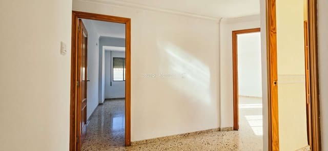 3 slaapkamer Flat te koop in Villalonga - € 88.000 (Ref: 9443035)