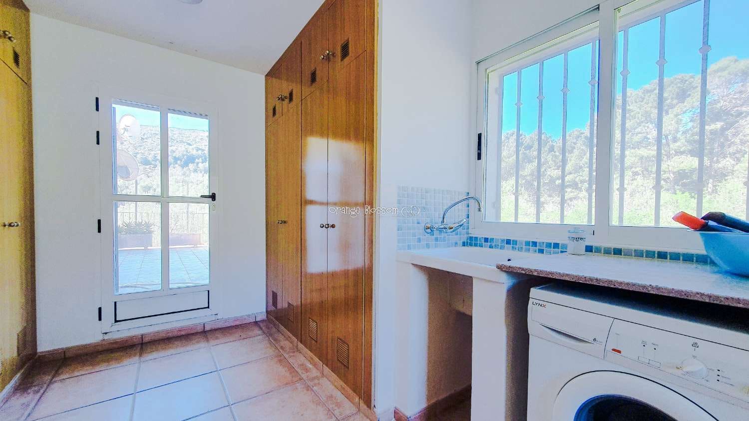5 quarto Moradia para venda em Villalonga com piscina - 275 000 € (Ref: 9472001)