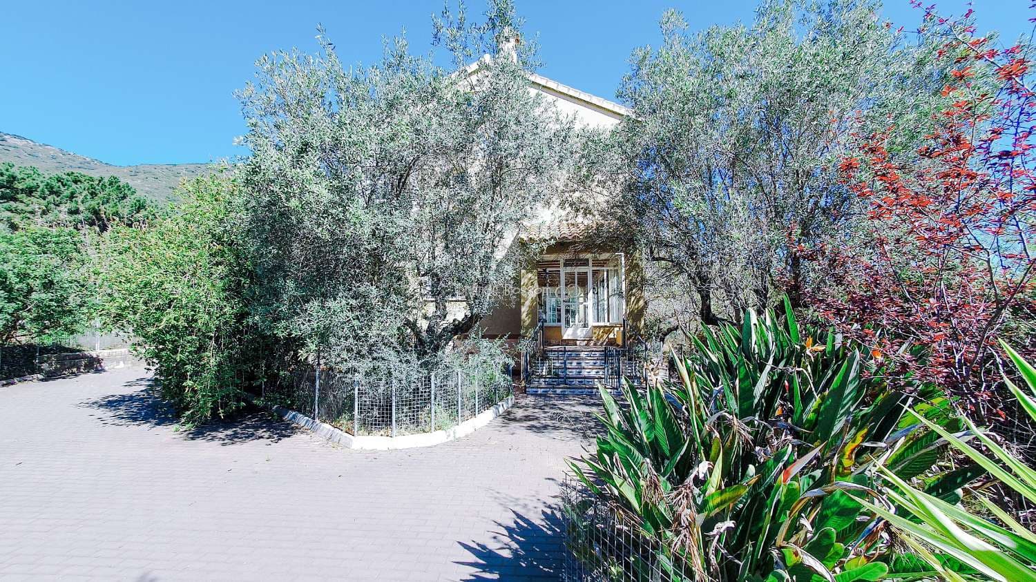 5 quarto Moradia para venda em Villalonga com piscina - 275 000 € (Ref: 9472001)