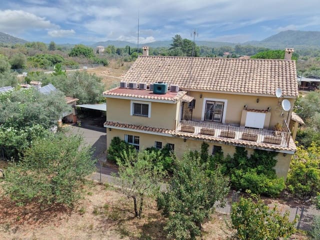 5 sovrum Villa till salu i Villalonga med pool garage - 269 950 € (Ref: 9472001)