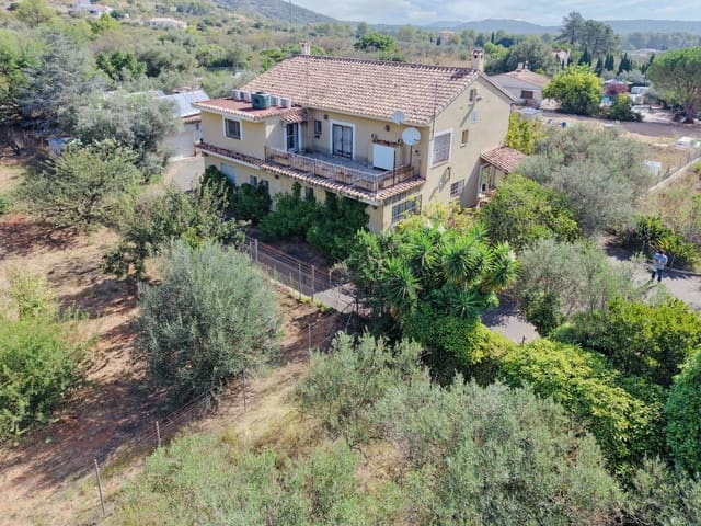 5 sovrum Villa till salu i Villalonga med pool garage - 269 950 € (Ref: 9472001)