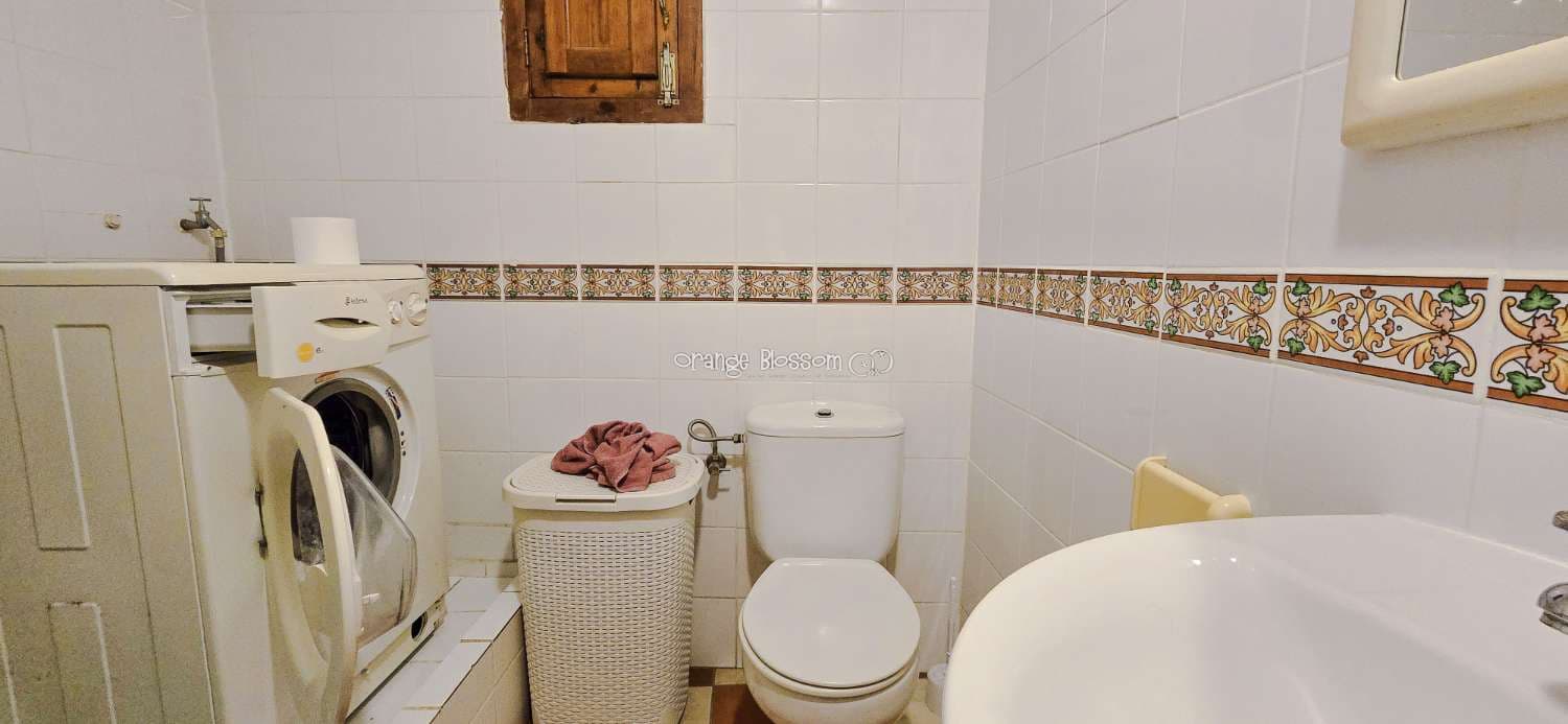 4 bedroom Villa for sale in Benicolet with pool - € 320,000 (Ref: 9499628)