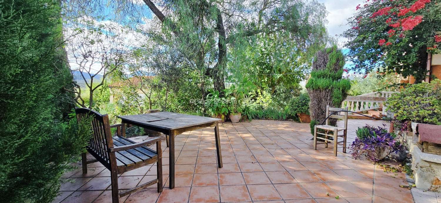 4 bedroom Villa for sale in Benicolet with pool - € 320,000 (Ref: 9499628)