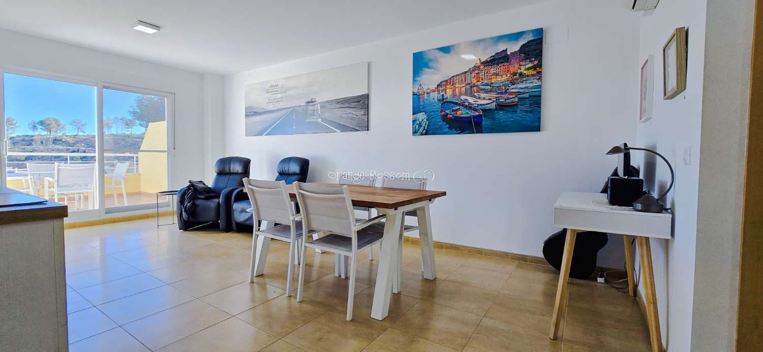 3 soverom Rekkehus til salgs i Ador med svømmebasseng garasje - € 220 000 (Ref: 9537185)