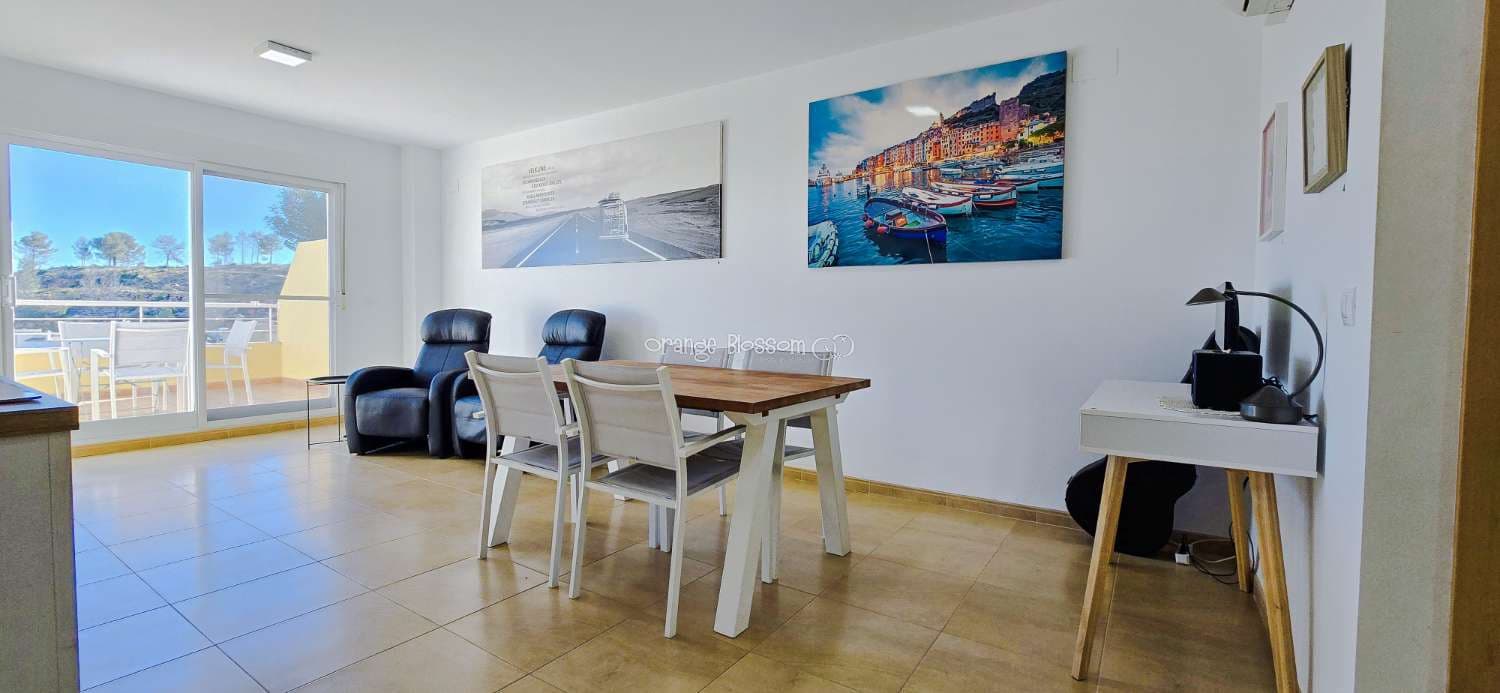 3 soverom Rekkehus til salgs i Ador med svømmebasseng garasje - € 220 000 (Ref: 9537185)