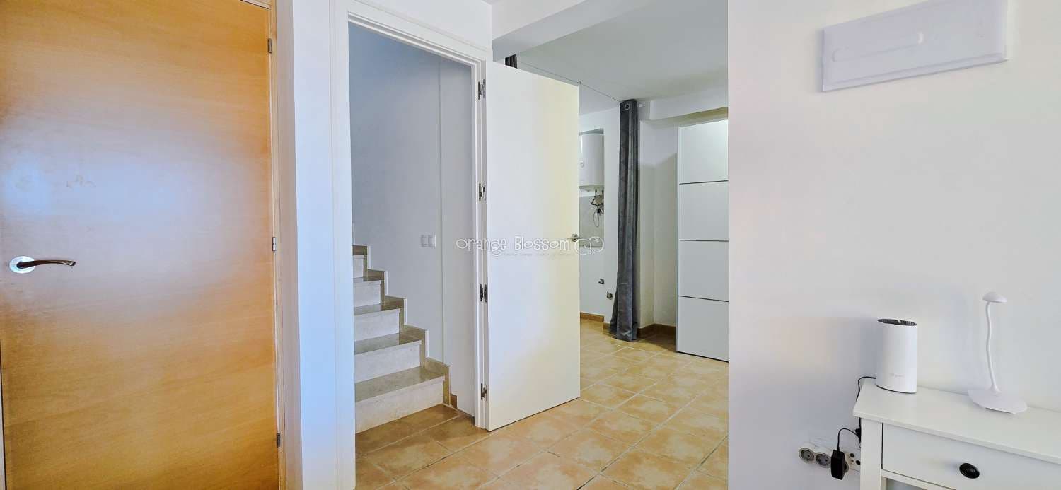 3 soverom Rekkehus til salgs i Ador med svømmebasseng garasje - € 220 000 (Ref: 9537185)