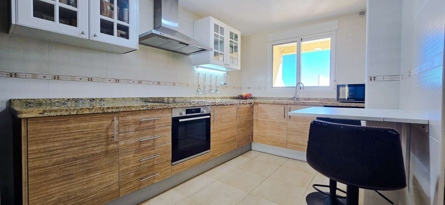 3 soverom Rekkehus til salgs i Ador med svømmebasseng garasje - € 220 000 (Ref: 9537185)