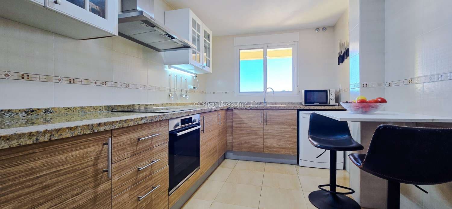 3 soverom Rekkehus til salgs i Ador med svømmebasseng garasje - € 220 000 (Ref: 9537185)