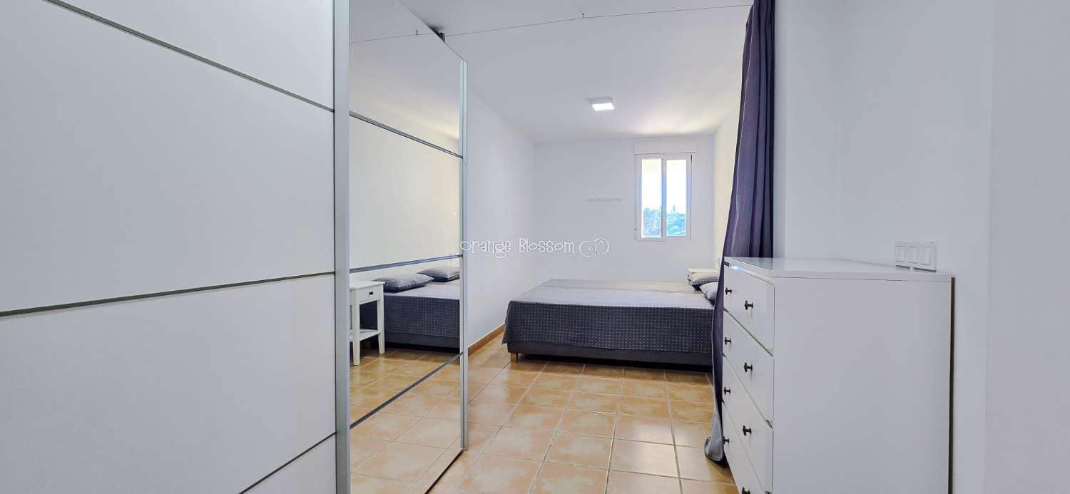 3 soverom Rekkehus til salgs i Ador med svømmebasseng garasje - € 220 000 (Ref: 9537185)