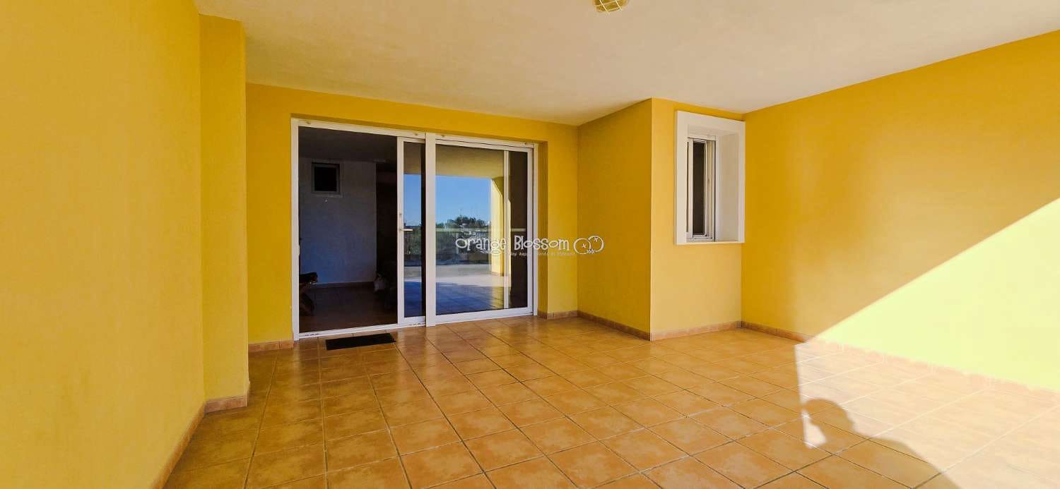 3 soverom Rekkehus til salgs i Ador med svømmebasseng garasje - € 220 000 (Ref: 9537185)