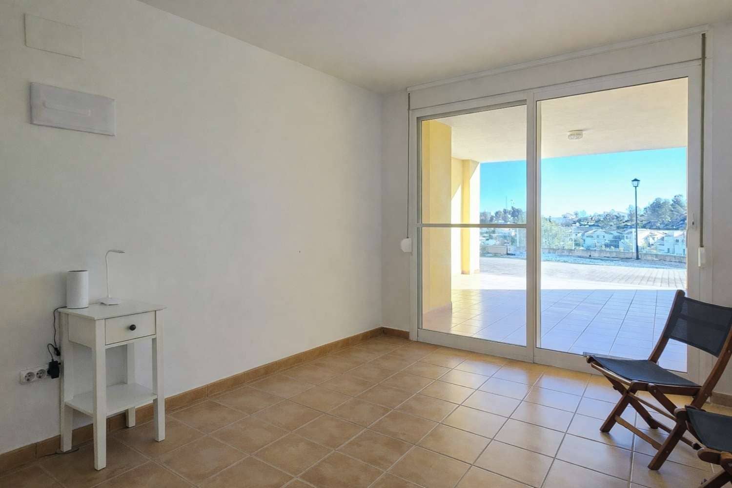 3 soverom Rekkehus til salgs i Ador med svømmebasseng garasje - € 220 000 (Ref: 9537185)