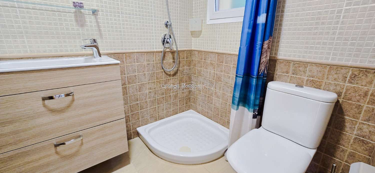 3 soverom Rekkehus til salgs i Ador med svømmebasseng garasje - € 220 000 (Ref: 9537185)