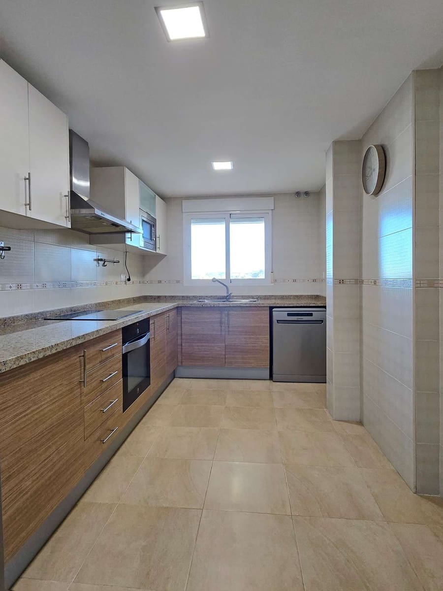 3 camera da letto Villetta a Schiera in vendita in Ador con piscina garage - 230.000 € (Rif: 9537186)
