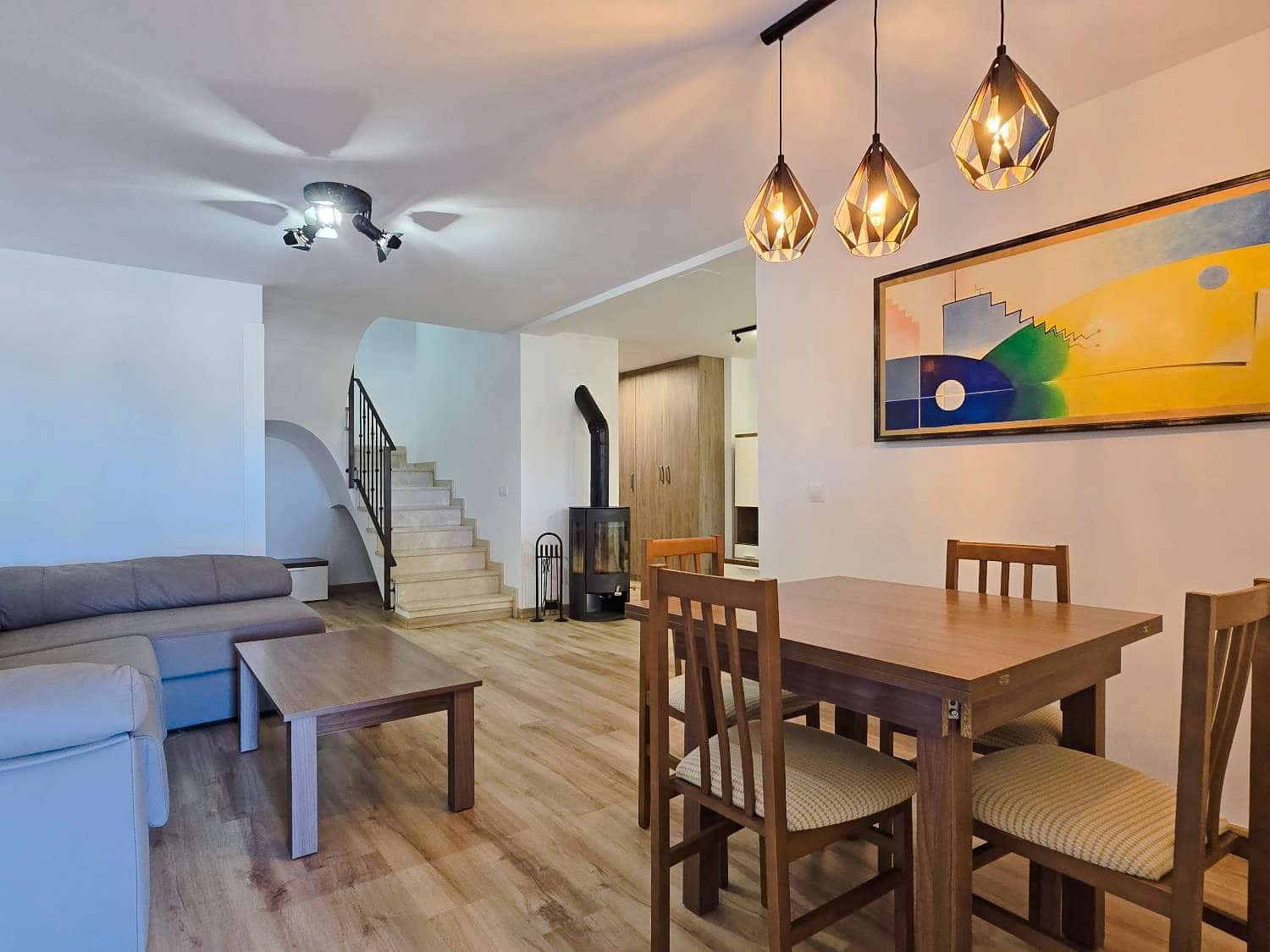 3 camera da letto Villetta a Schiera in vendita in Ador con piscina garage - 230.000 € (Rif: 9537186)