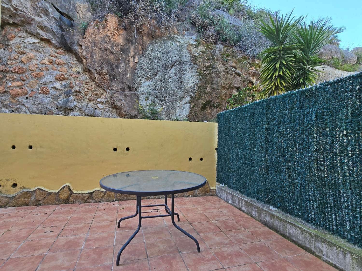 3 camera da letto Villetta a Schiera in vendita in Ador con piscina garage - 230.000 € (Rif: 9537186)