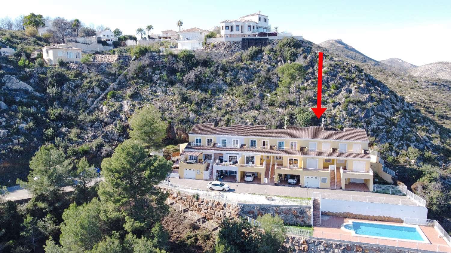 3 camera da letto Villetta a Schiera in vendita in Ador con piscina garage - 230.000 € (Rif: 9537186)