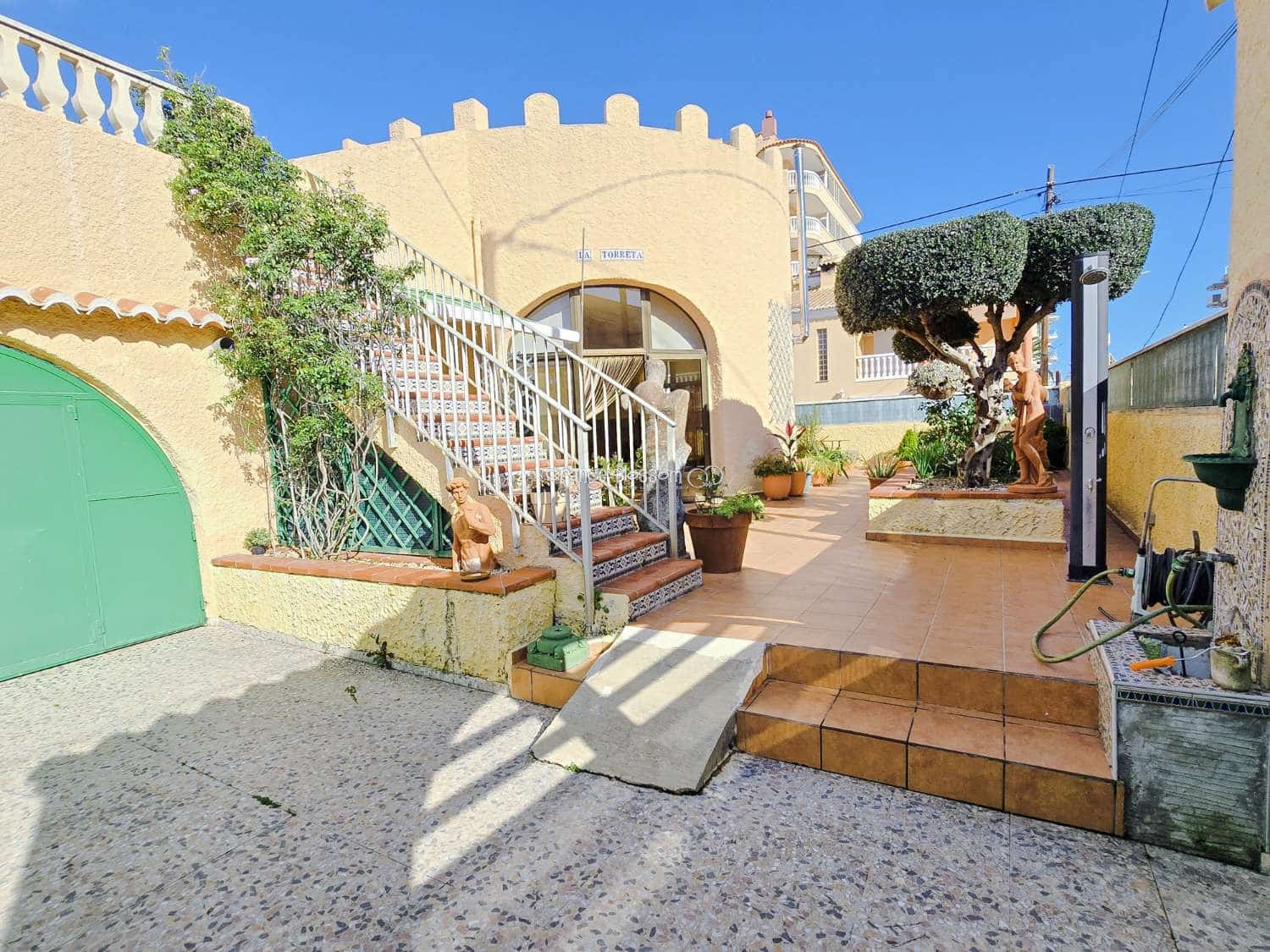 3 quarto Moradia para venda em Daimus com garagem - 329 900 € (Ref: 9547504)