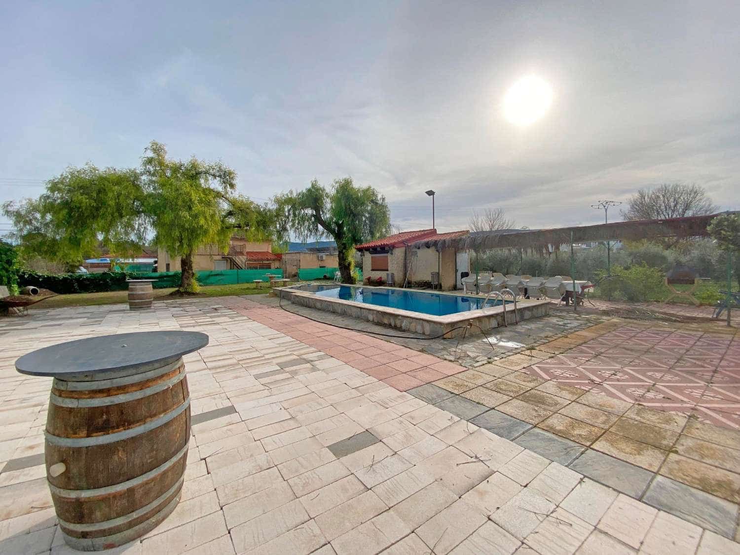 5 chambre Maison de Ville à vendre à Ontinyent avec piscine - 300 000 € (Ref: 9564264)