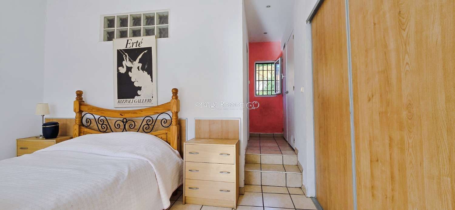 5 chambre Villa/Maison à vendre à Villalonga avec piscine - 259 950 € (Ref: 9573831)