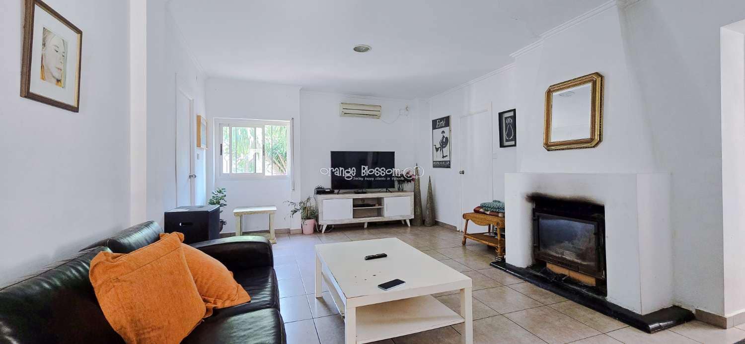 5 chambre Villa/Maison à vendre à Villalonga avec piscine - 259 950 € (Ref: 9573831)