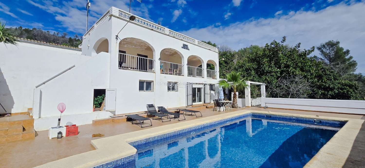 5 chambre Villa/Maison à vendre à Villalonga avec piscine - 259 950 € (Ref: 9573831)