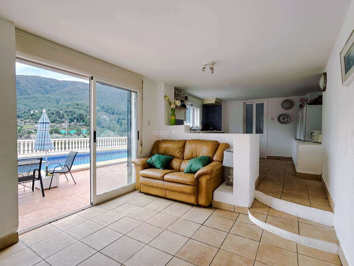 5 chambre Villa/Maison à vendre à Villalonga avec piscine - 259 950 € (Ref: 9573831)