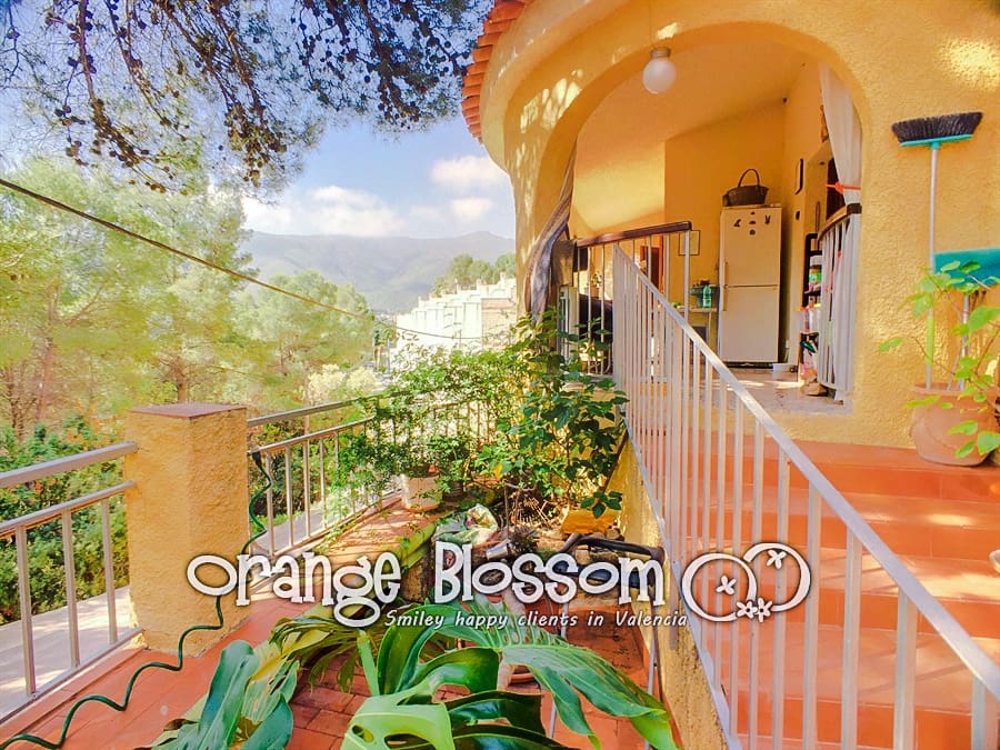 3 slaapkamer Villa te koop in Valencia stad met zwembad - € 209.000 (Ref: 9575521)