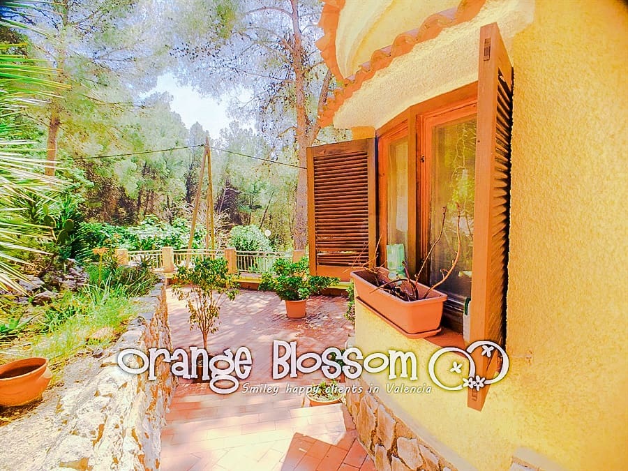 3 slaapkamer Villa te koop in Valencia stad met zwembad - € 209.000 (Ref: 9575521)