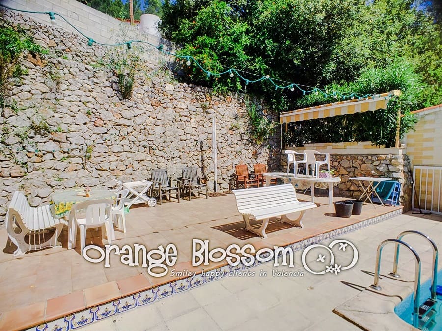 3 slaapkamer Villa te koop in Valencia stad met zwembad - € 209.000 (Ref: 9575521)