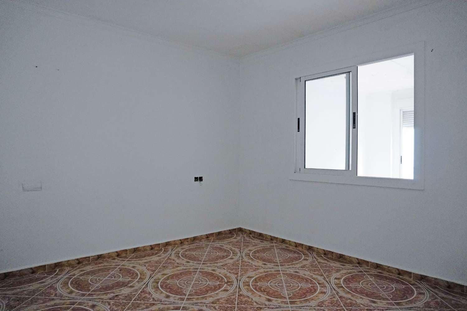 2 camera da letto Appartamento in vendita in Otos - 94.500 € (Rif: 9594581)