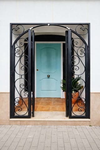 3 makuuhuone Omakotitalo myytävänä paikassa Villalonga - 179 000 € (Ref: 9604555)